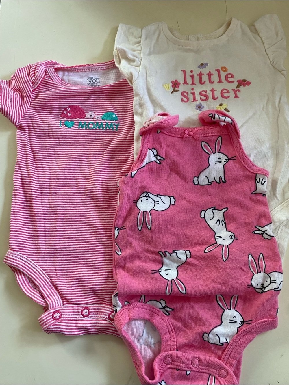 Set of 3 Onesies 3 Months